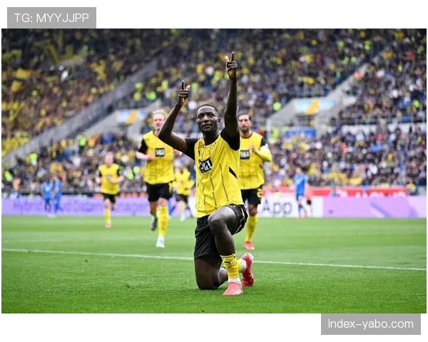 多特蒙德吉拉西12球表现 成球队第二得分点